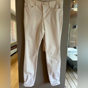 Athleta Skulptek white skinny jeans